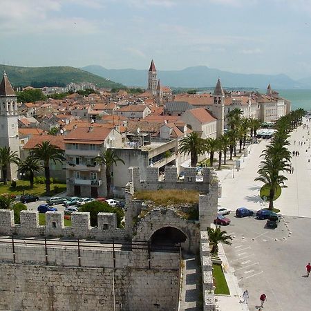 Apartment Fabijanko Oldtown Trogir Extérieur photo